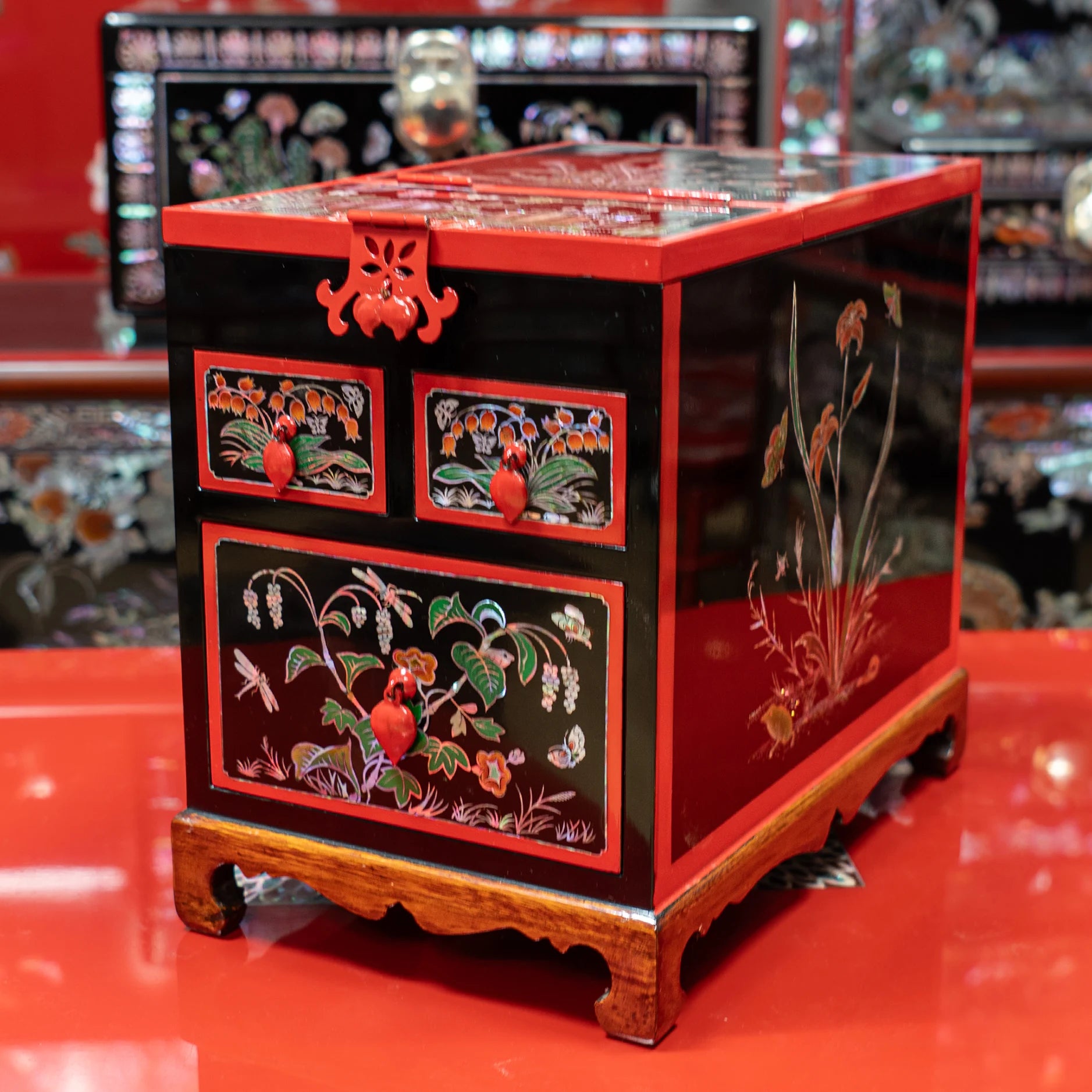 The Garden of Eternal Harmony - Grand Master's Mirror Chest with Inlaid Flora, Butterflies, and Insects